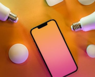 Od relaksu po imprezę: Twórz perfekcyjne sceny świetlne z żarówkami LED Wi-Fi RGB