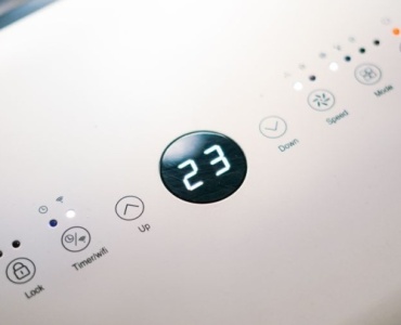 Chłód w czterech kątach: przenośna klimatyzacja w bloku — opinie, plusy i pułapki